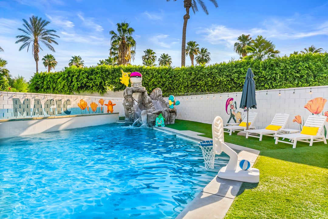 Catch The Magic’s pool and double waterslide